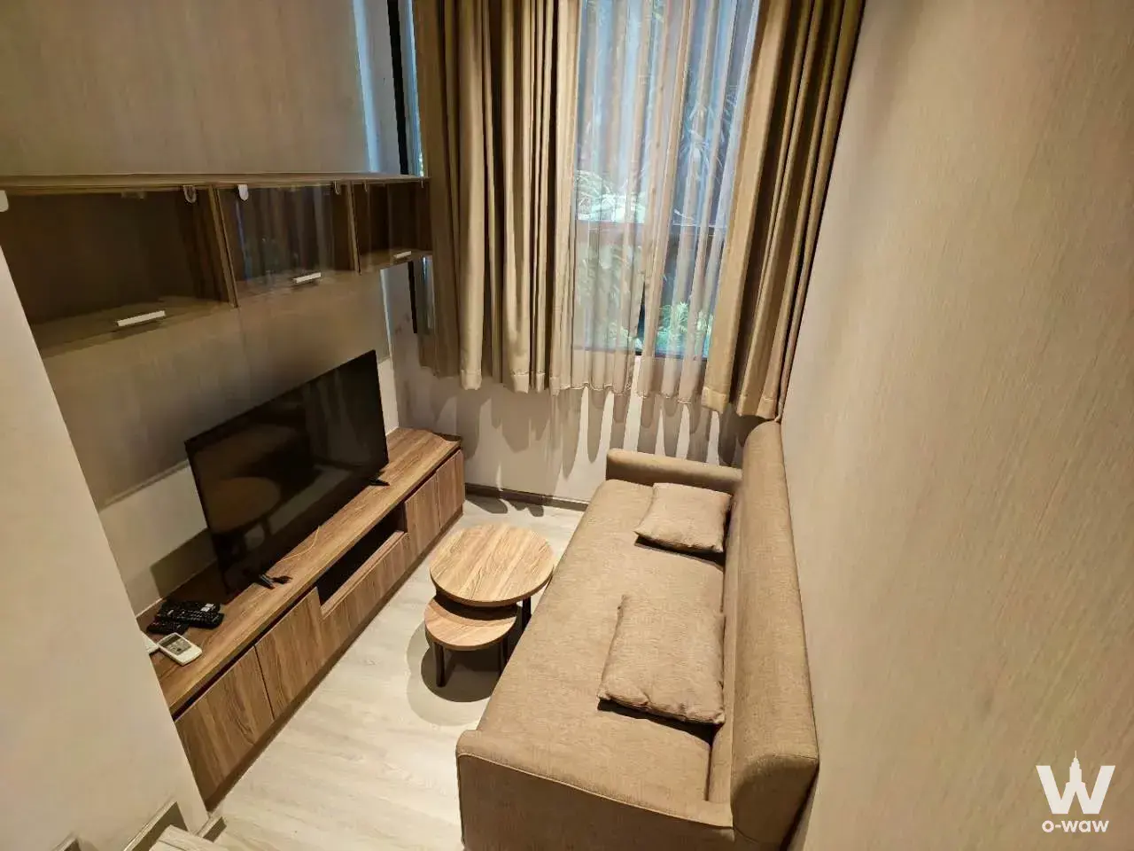Condo with 2 bedrooms for rent at Runesu Thonglor 5 — photo 2 of 5