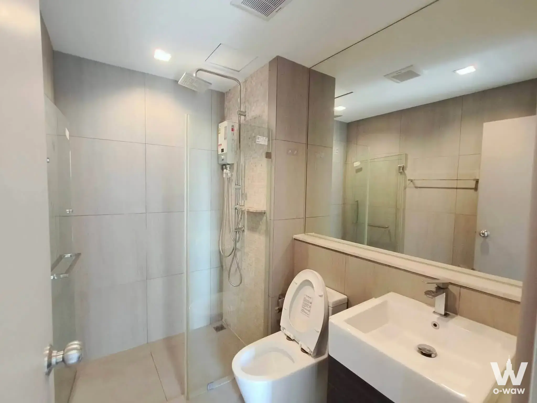 Condo with 1 bedroom for rent at The Politan Rive — photo 4 of 5