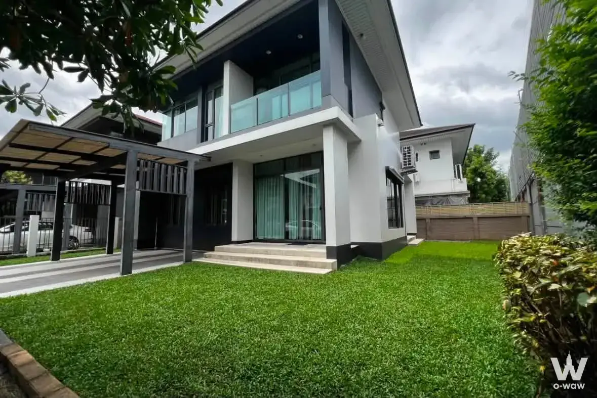 Condo with 4 bedrooms for rent at Setthasiri Krungthep Kreetha — photo 4 of 5