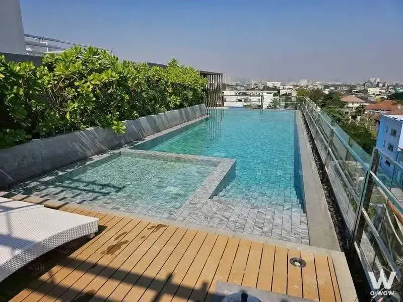 Bangkok, near BTS UdomSuk (1.8km)