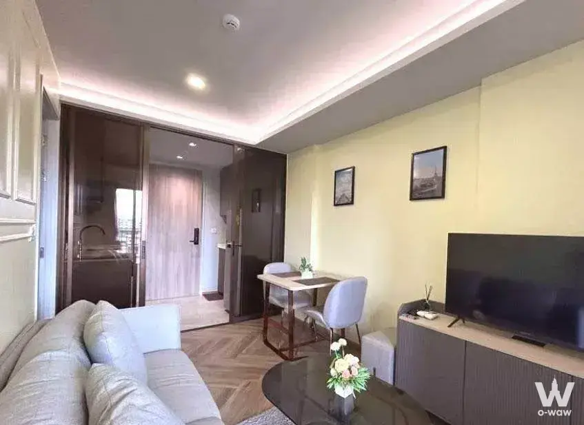 Thonglor 25, Watthana, Bangkok, Thailand