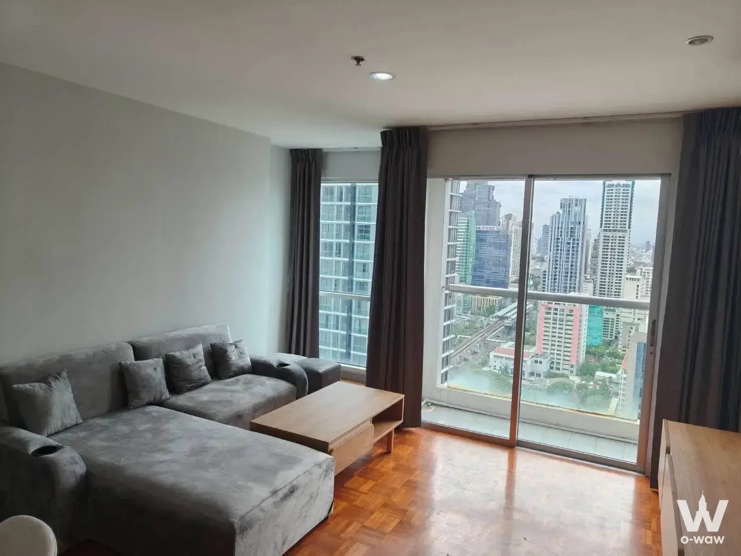 Condo with 2 bedrooms for rent at Silom Condominium — photo 1 of 5