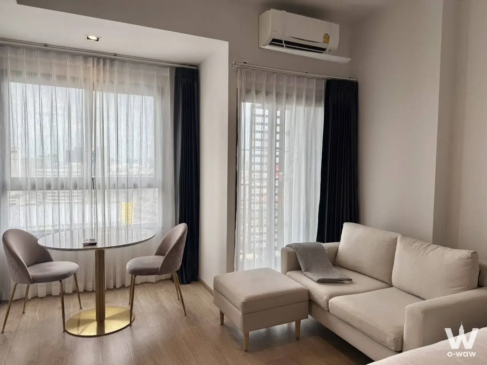 Condo with 1 bedroom for rent at IDEO Rama 9 - Asoke — photo 1 of 4