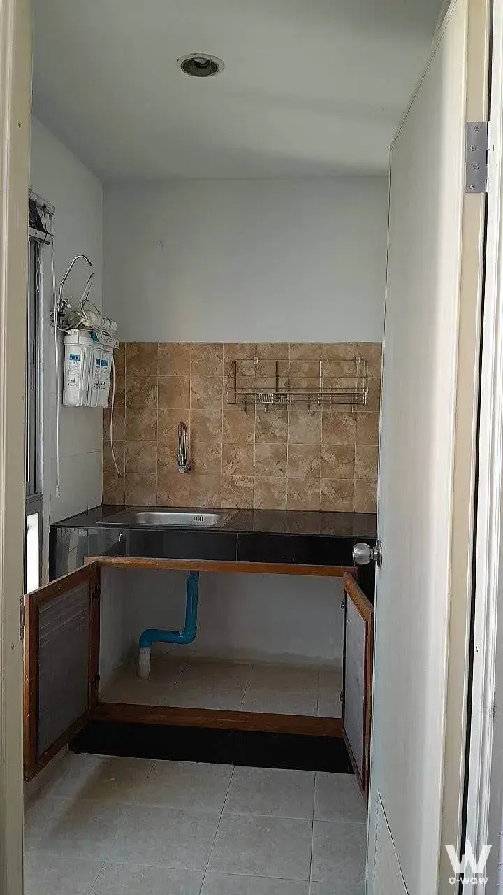 Condo with 1 bedroom for rent at Condo Regent Home 7/1 — photo 5 of 5