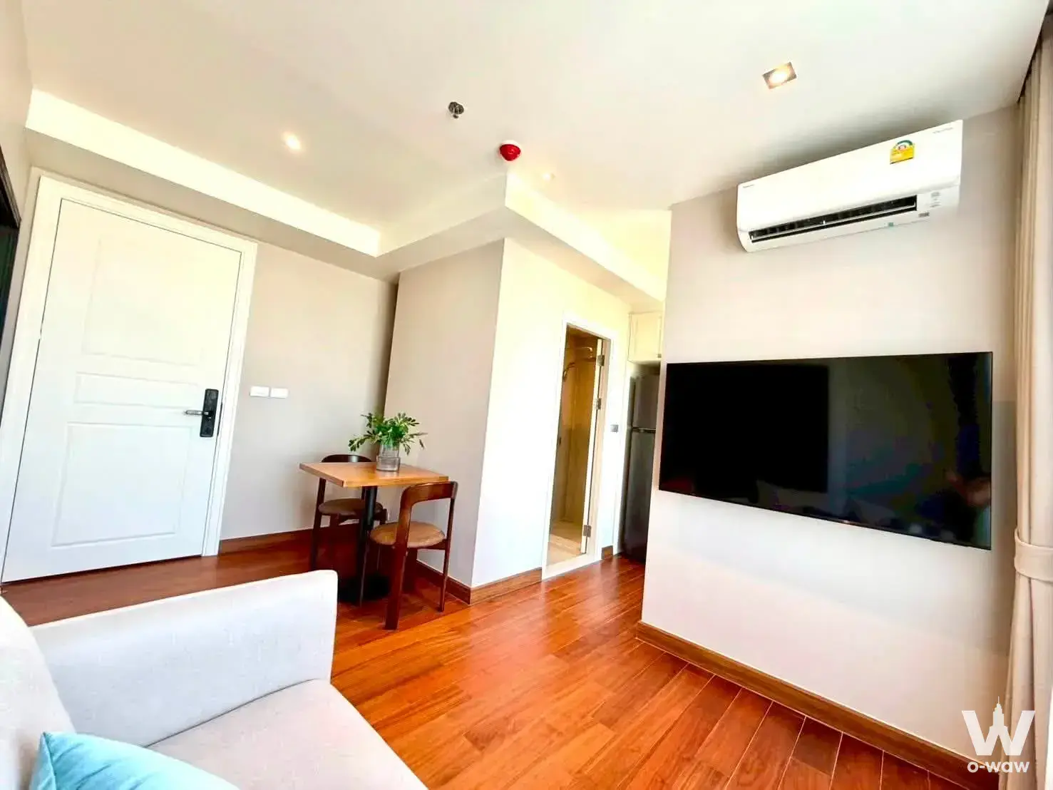Condo with 1 bedroom for rent at Altitude Symphony Charoenkrung อัลติจูด ซิมโฟนี เจริญกรุง — photo 3 of 5