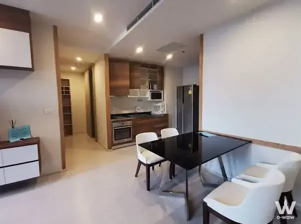 Condo with 2 bedrooms for rent at Noble Ploenchit — photo 1 of 5