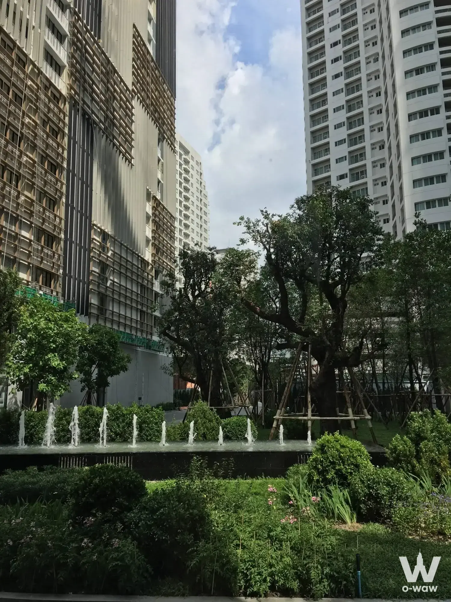 Commercial with 2 bedrooms for rent at Park24 — photo 1 of 5