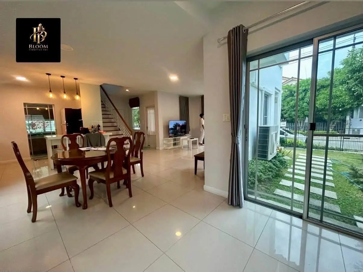 House with 4 bedrooms for rent at Mantana Onnut-Wongwaen 3