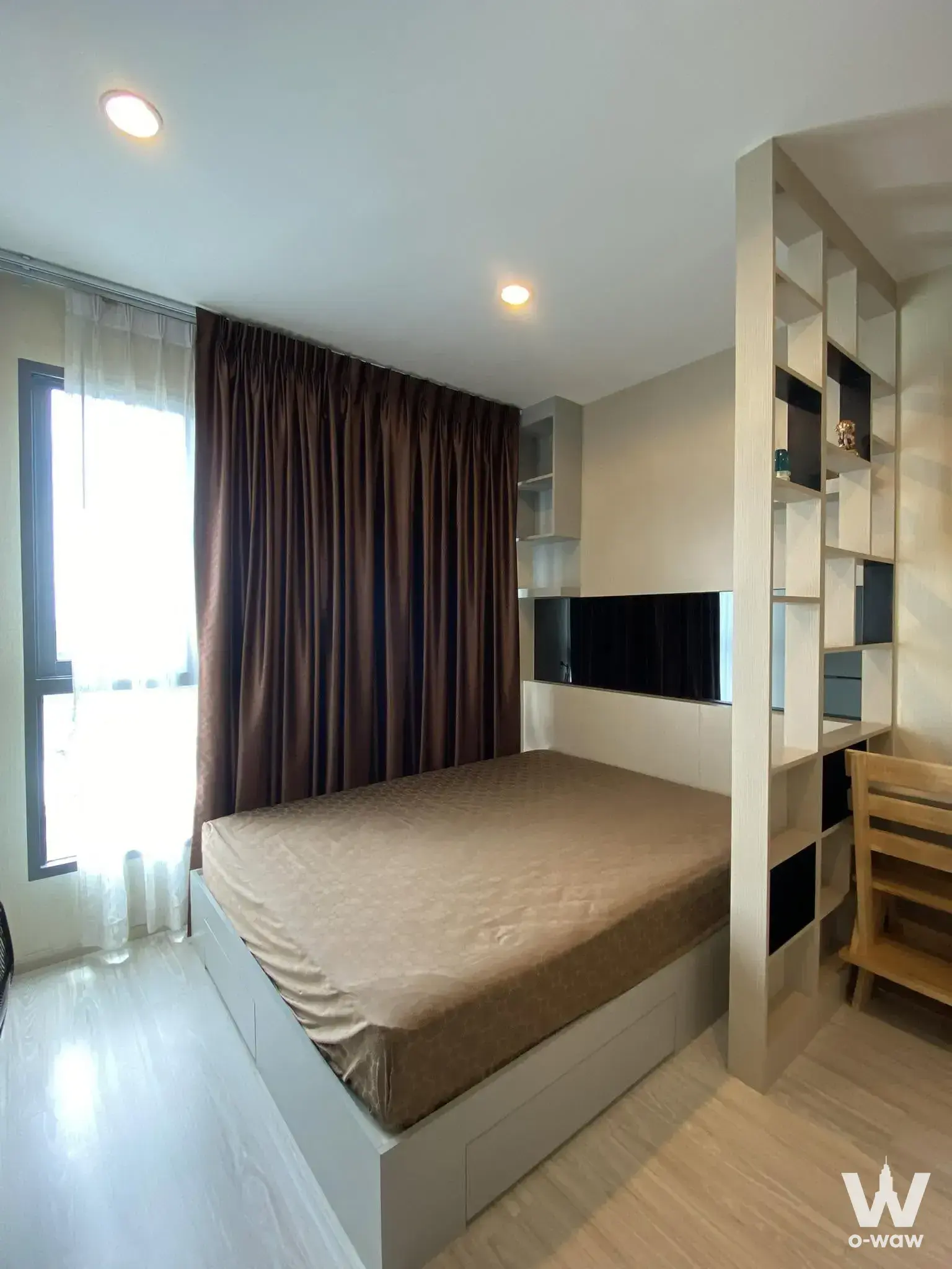 Sukhumvit, near BTS Bangna (250 meters)