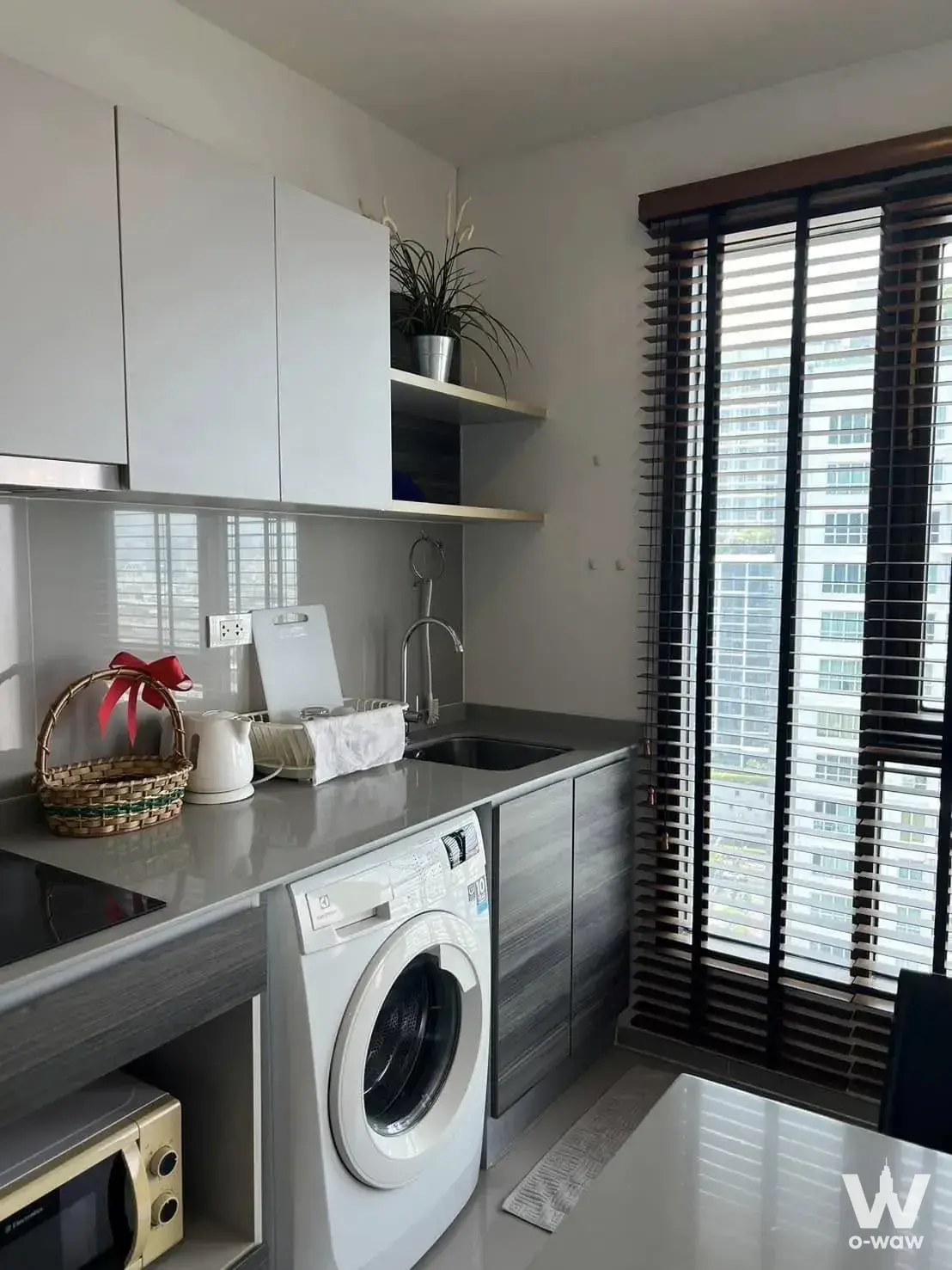 Condo with 1 bedroom for rent at Centric Ratchada-Huai Kwang — photo 2 of 5