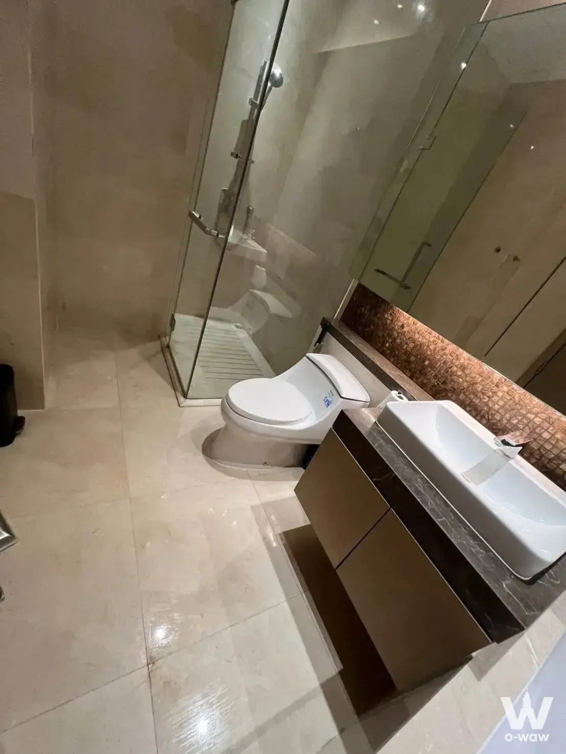 Condo with 2 bedrooms for rent at Magnolias Ratchadamri Boulevard — photo 5 of 5