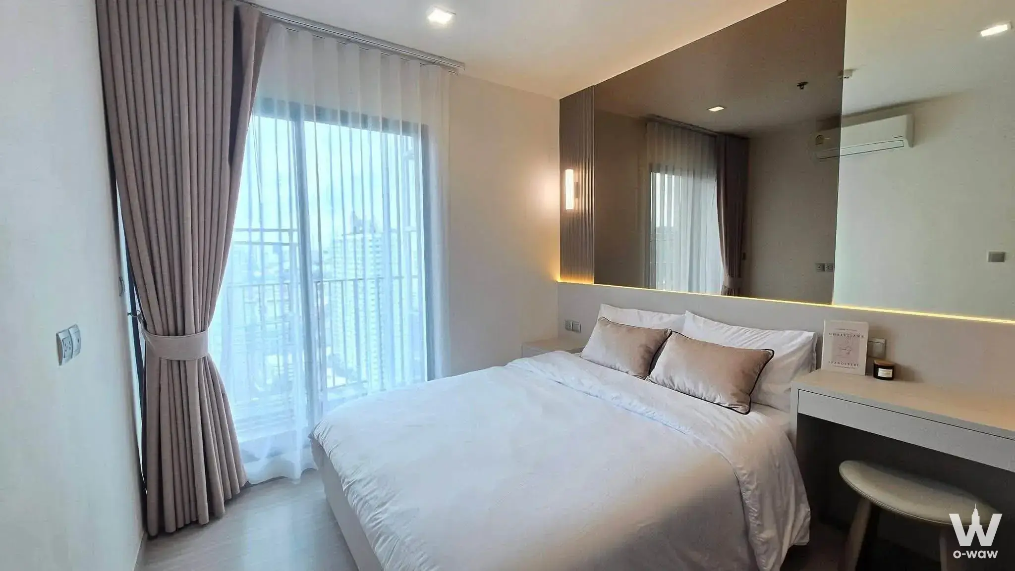 Condo with 2 bedrooms for rent at Life Asoke - Rama 9 — photo 4 of 5