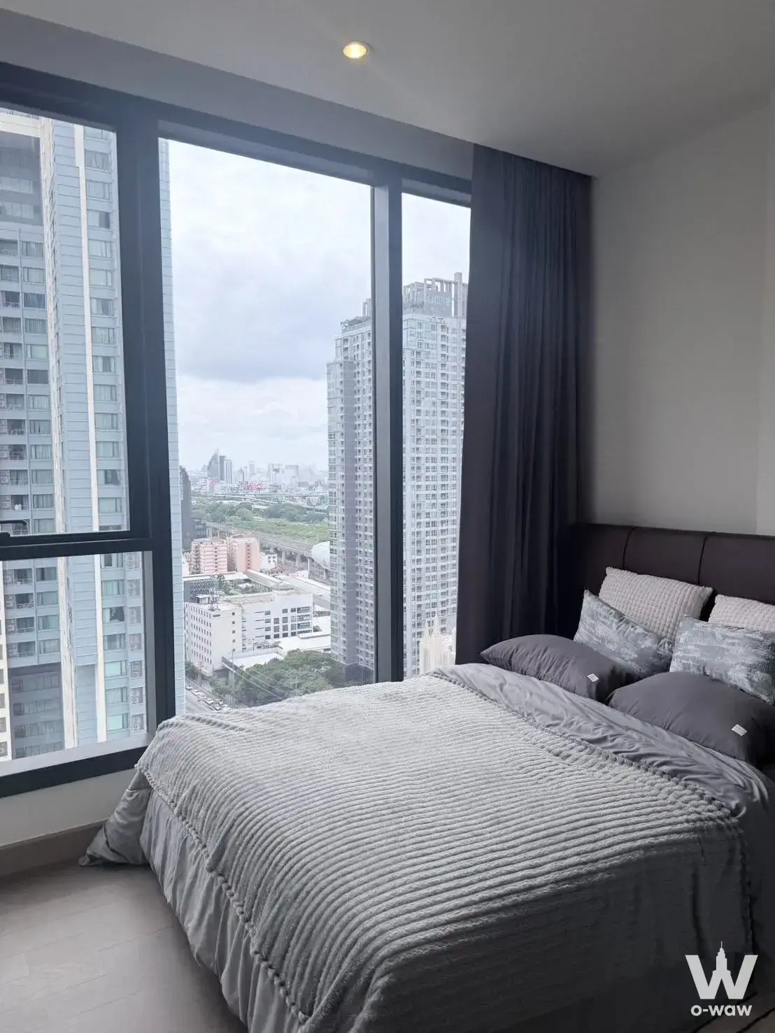Condo with 1 bedroom for rent at THE ESSE at SINGHA COMPLEX — photo 4 of 5
