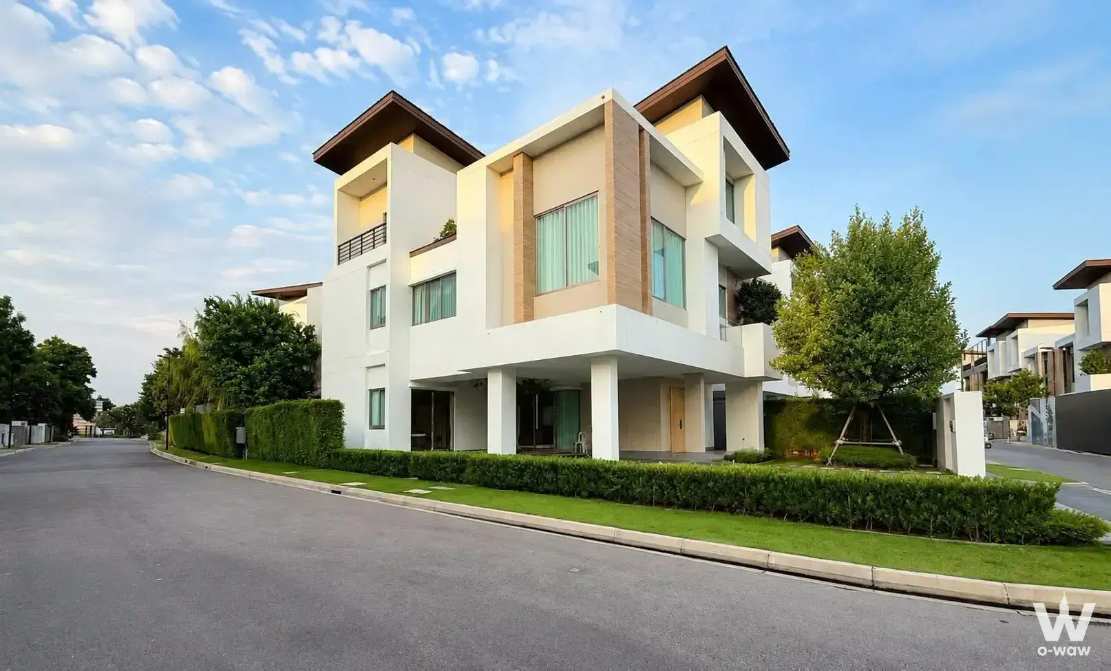 Nirvana BEYOND Rama 9 modern two-story villa with stone accents