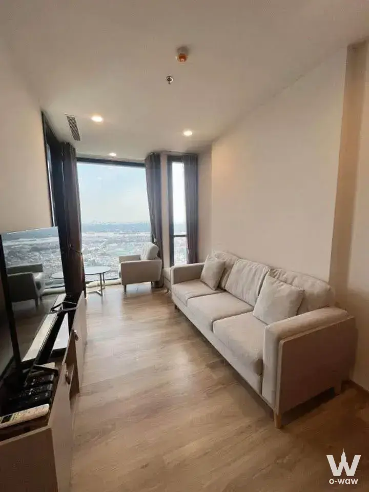 Condo with 1 bedroom for rent at Oka Haus — photo 5 of 5