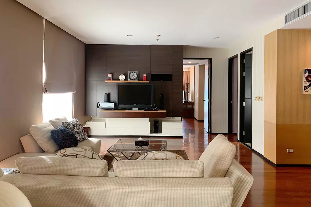 Sukhumvit 55, Thonglor Road, Khlong Tan Nuea Subdistrict, Watthana District, Bangkok