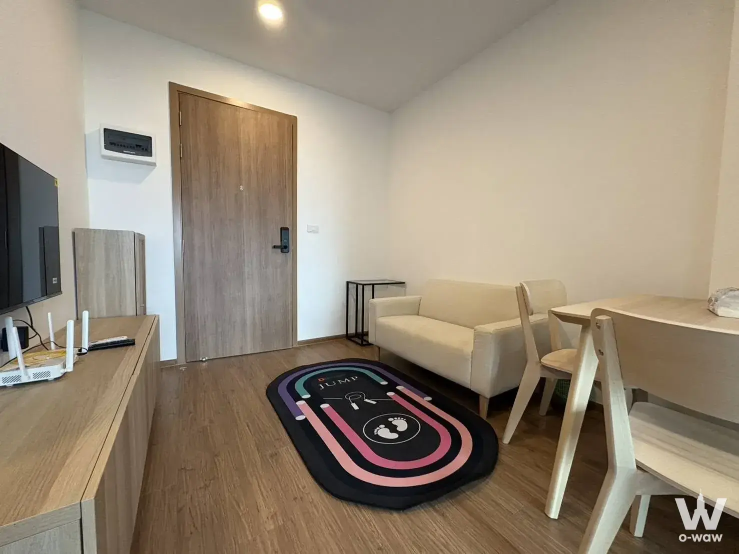 Condo with 1 bedroom for rent at The Livin Ramkhamhaeng : เดอะ ลิฟวิ่น รามคำแหง — photo 1 of 5