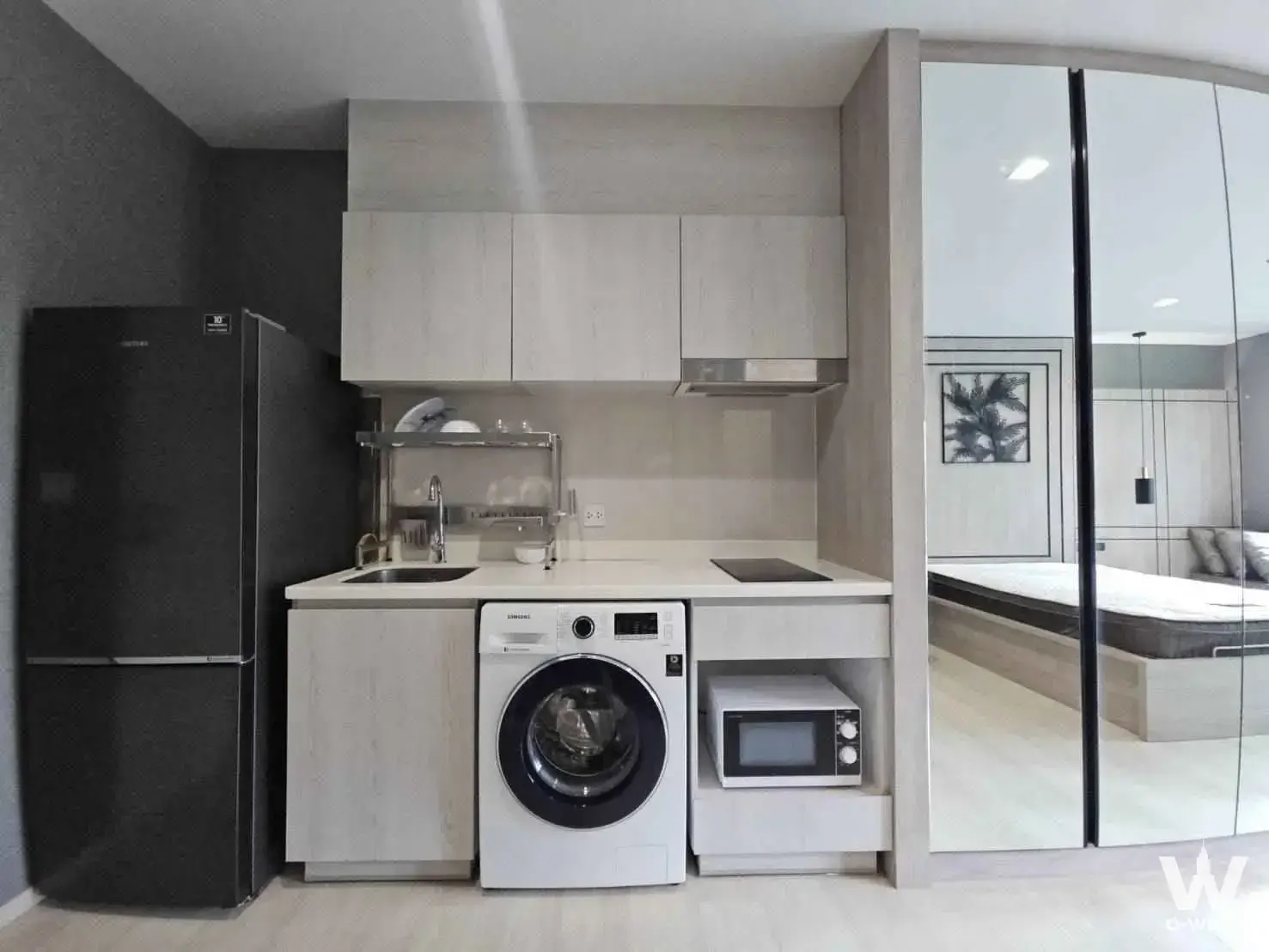 Condo with 1 bedroom for rent at Life One Wireless — photo 3 of 3