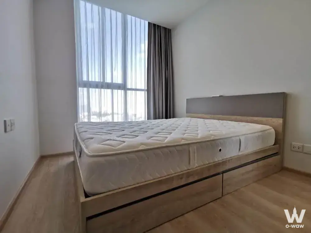Condo with 1 bedroom for rent at Noble Revolve Ratchada 1 — photo 4 of 5