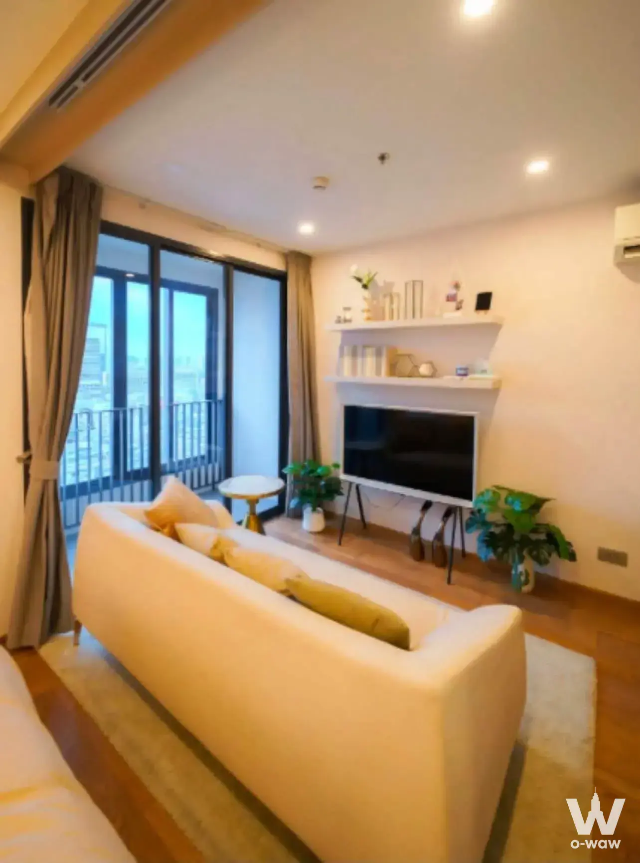 Condo with 1 bedroom for rent at Q Chid Lom - Phetchaburi — photo 2 of 5