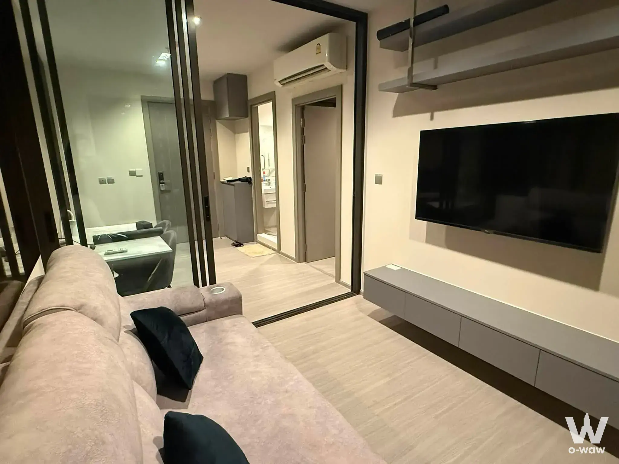 Condo with 1 bedroom for rent at Life Asoke - Rama 9 — photo 3 of 5