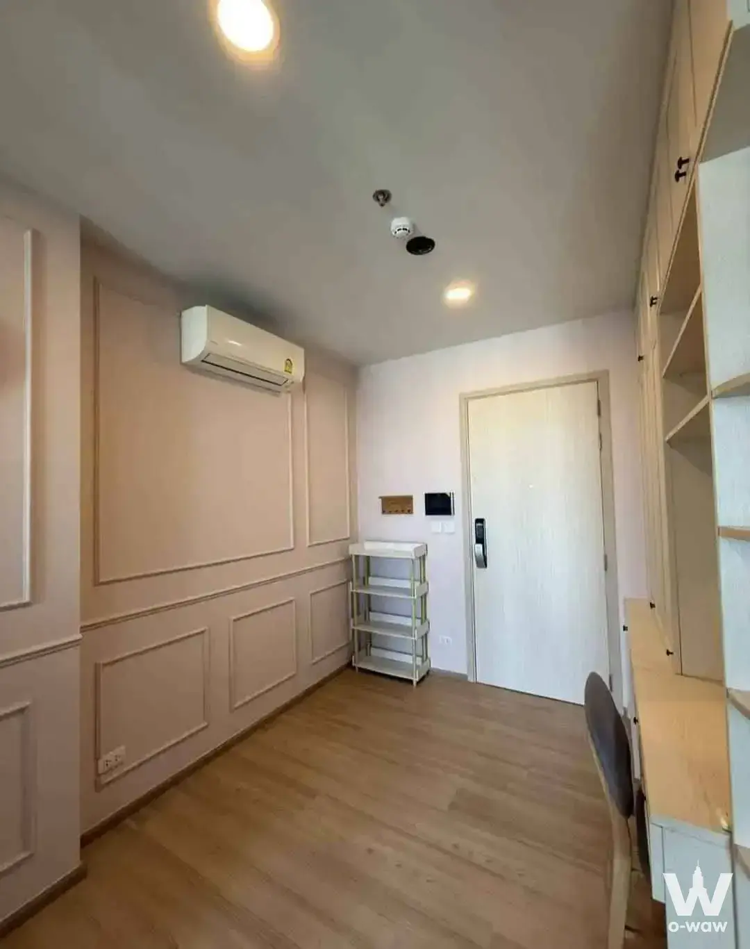 Condo with 1 bedroom for rent at Chewathai Kaset-Nawamin — photo 2 of 5