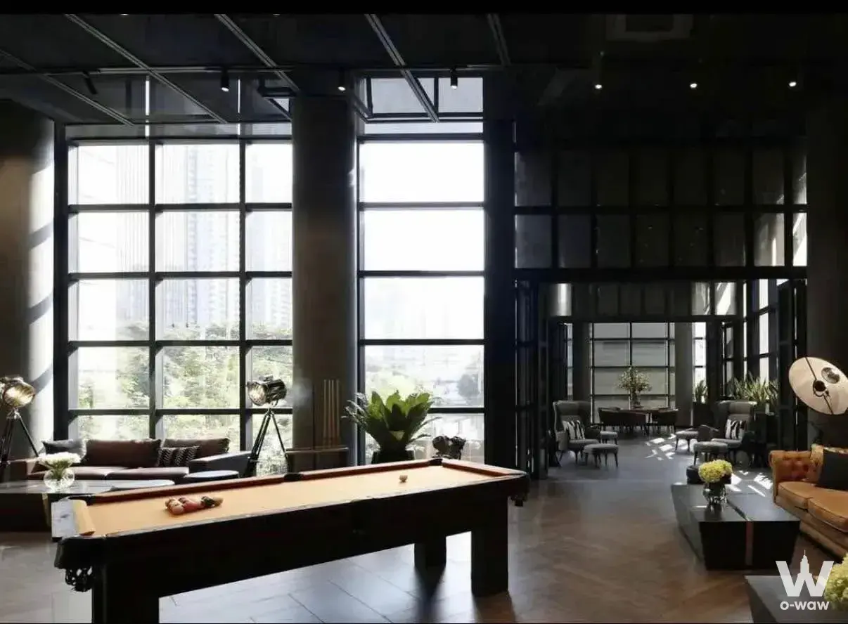 Condo with 2 bedrooms for sale at The Lofts Asoke — photo 3 of 5