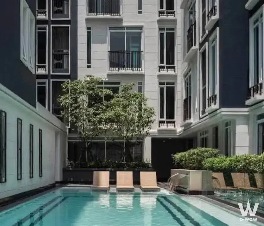Condo with 3 bedrooms for sale at Maestro 01 Sathorn-Yenakat — photo 1 of 5