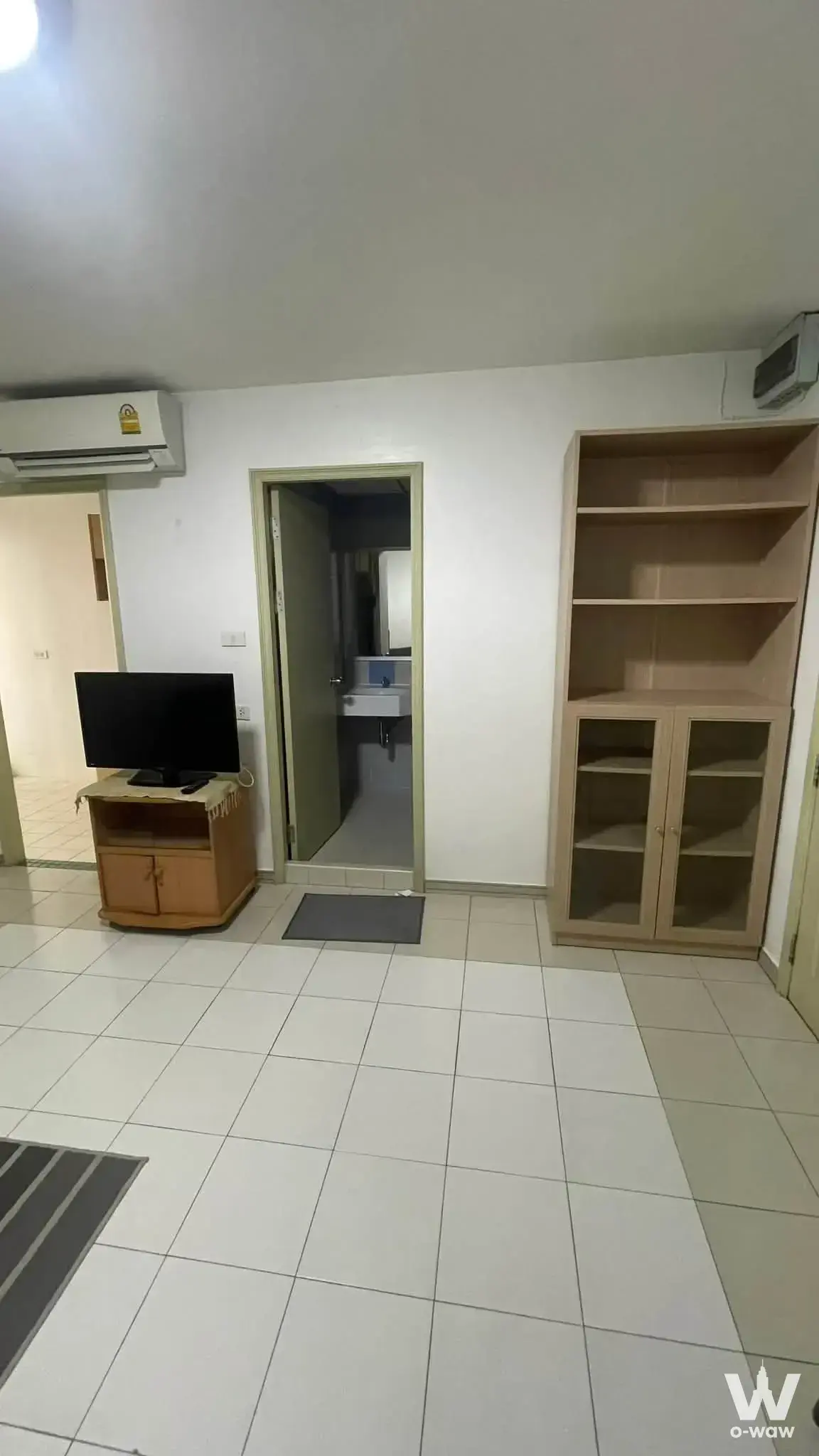 Condo with 1 bedroom for rent at Lumpini Center Sukhumvit 77 — photo 3 of 5