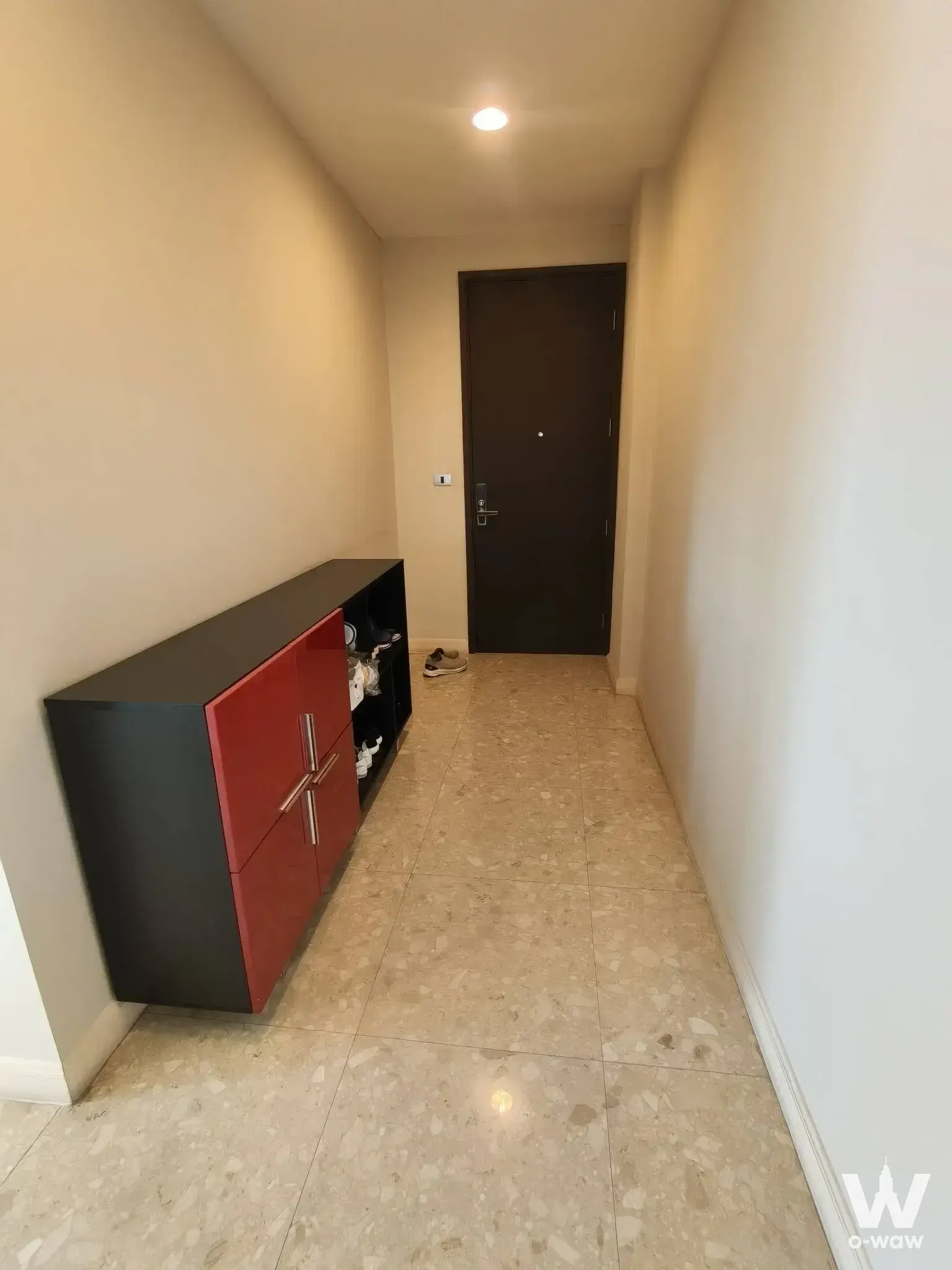 Condo with 2 bedrooms for sale at The Crest Sukhumvit 34 — photo 2 of 4