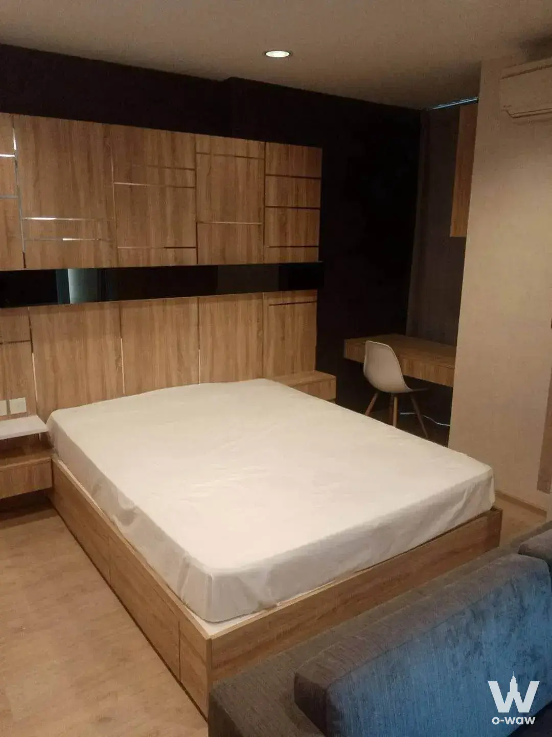 Condo with 1 bedroom for rent at Ideo Q Ratchathewi — photo 2 of 4