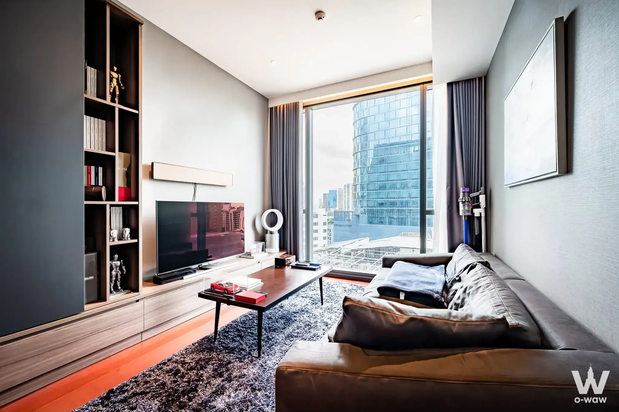 Thonglor, Bangkok, near The EM District