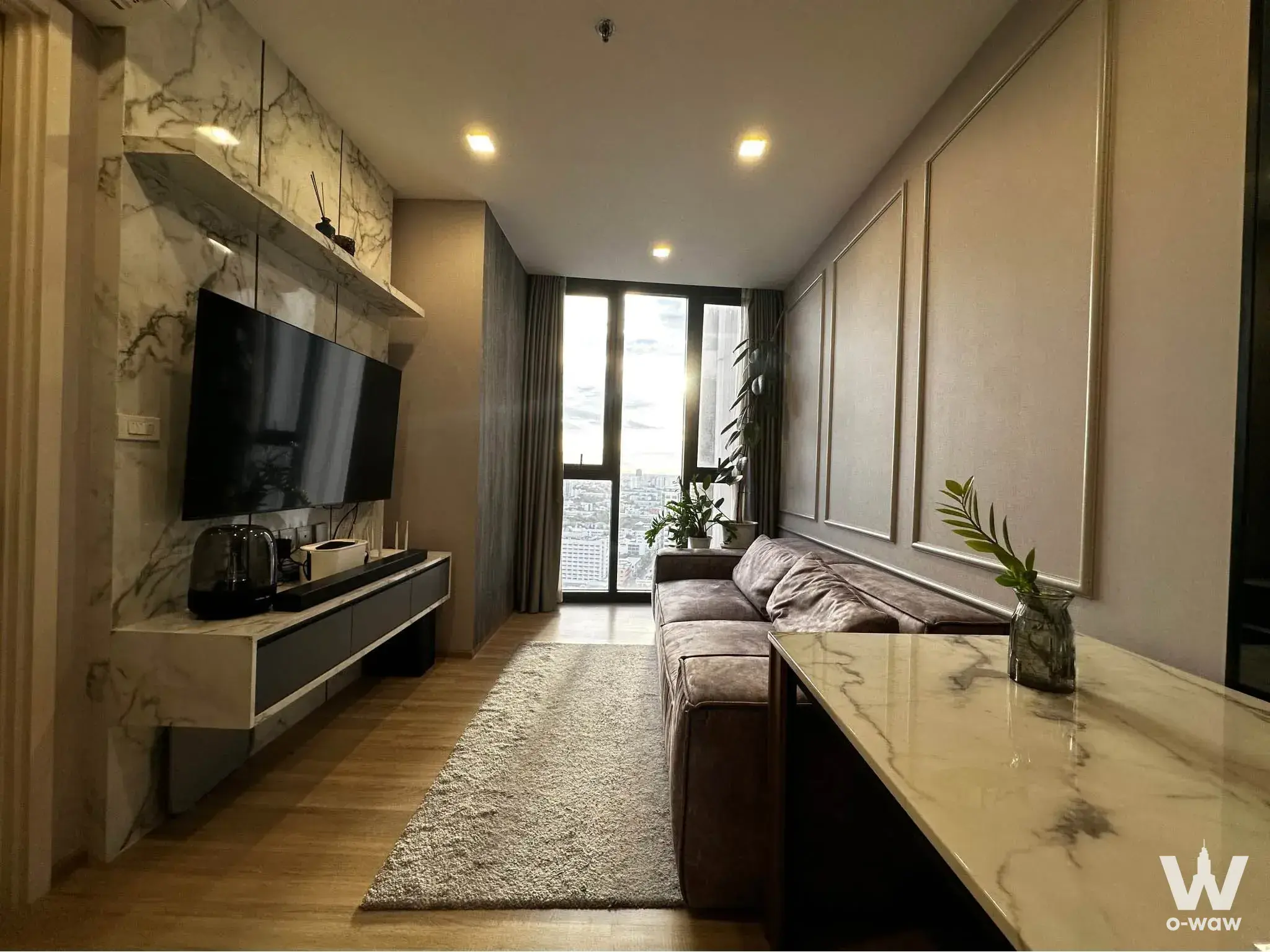 Pradiphat Road, Phaya Thai, Bangkok, Thailand 10400