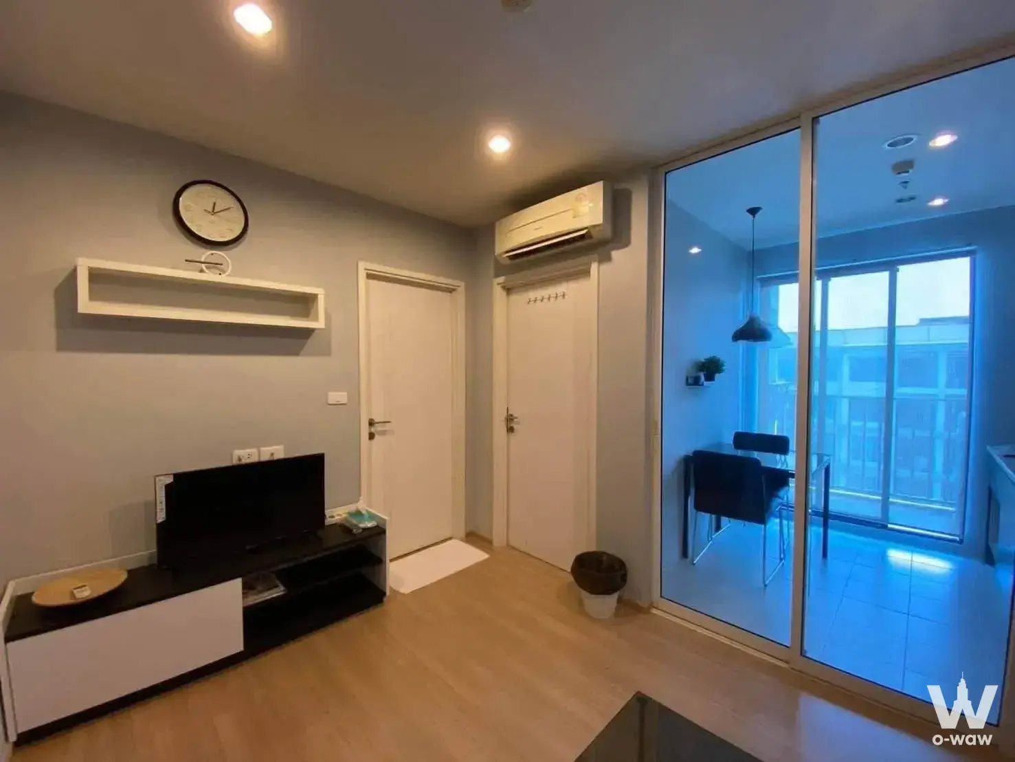 Condo with 1 bedroom for rent at The Base Chaengwattana, Chaengwattana-Pak Kret 43/1, Khlong Kluea, Pak Kret, Nonthaburi 11120, Thailand — photo 3 of 4