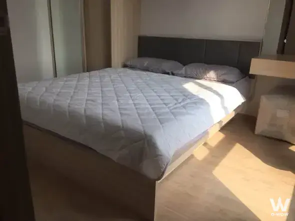 Condo with 2 bedrooms for rent at Ideo O2 — photo 1 of 5