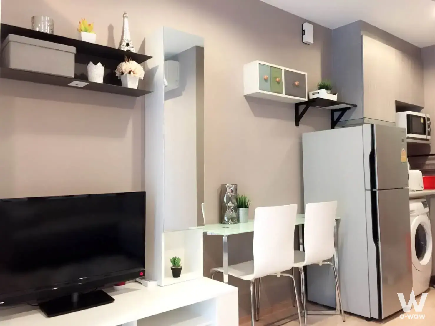 Condo with 1 bedroom for rent at Ideo Wutthakat — photo 2 of 4