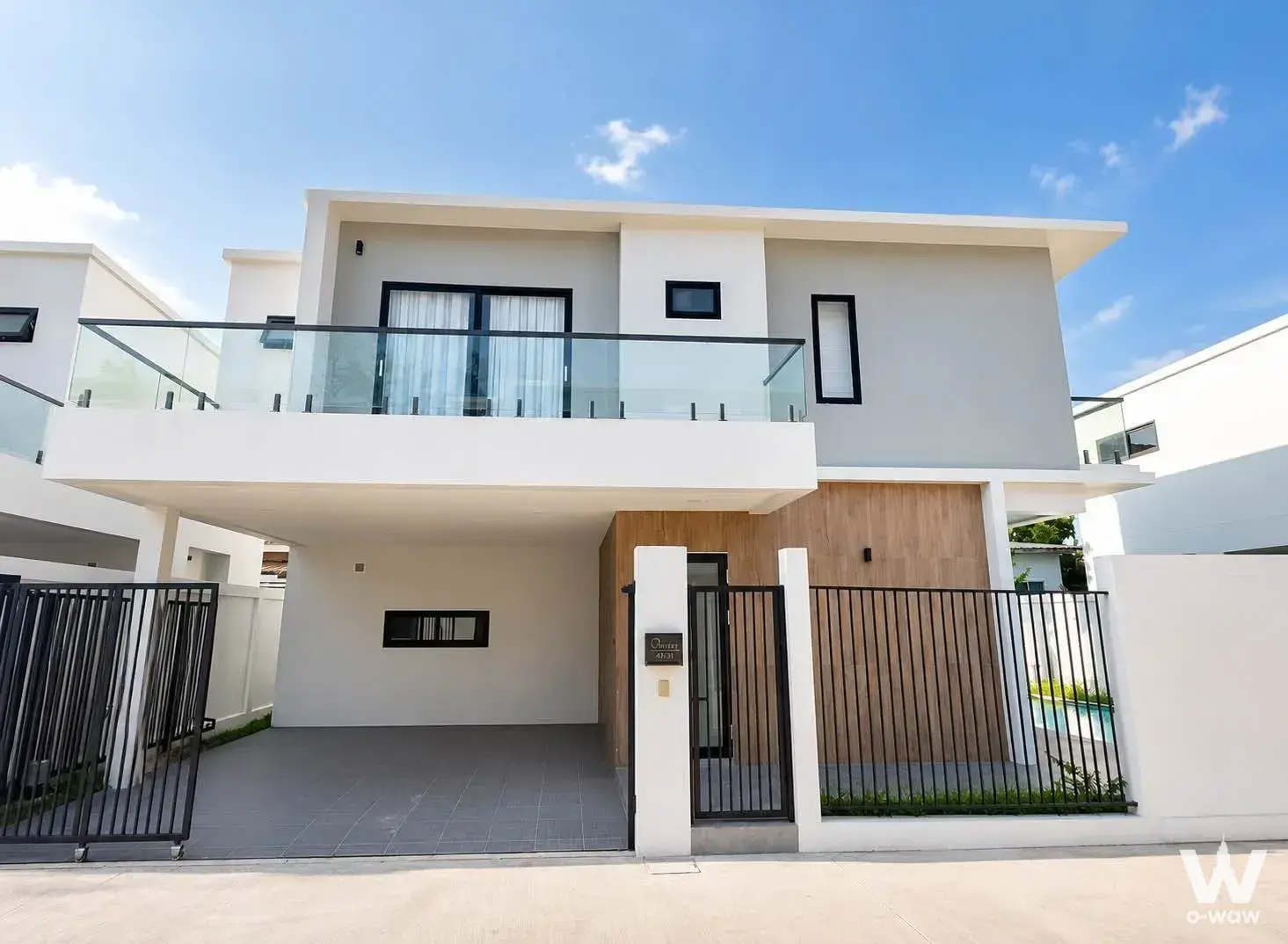 House with 3 bedrooms for rent at Bang Lamung, Chonburi — photo 1 of 5