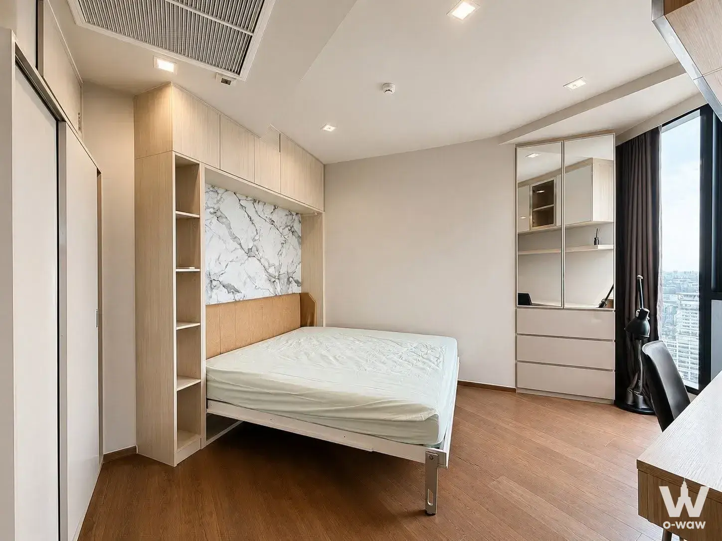 Condo with 2 bedrooms for rent at Ideo Q Victory — photo 4 of 4
