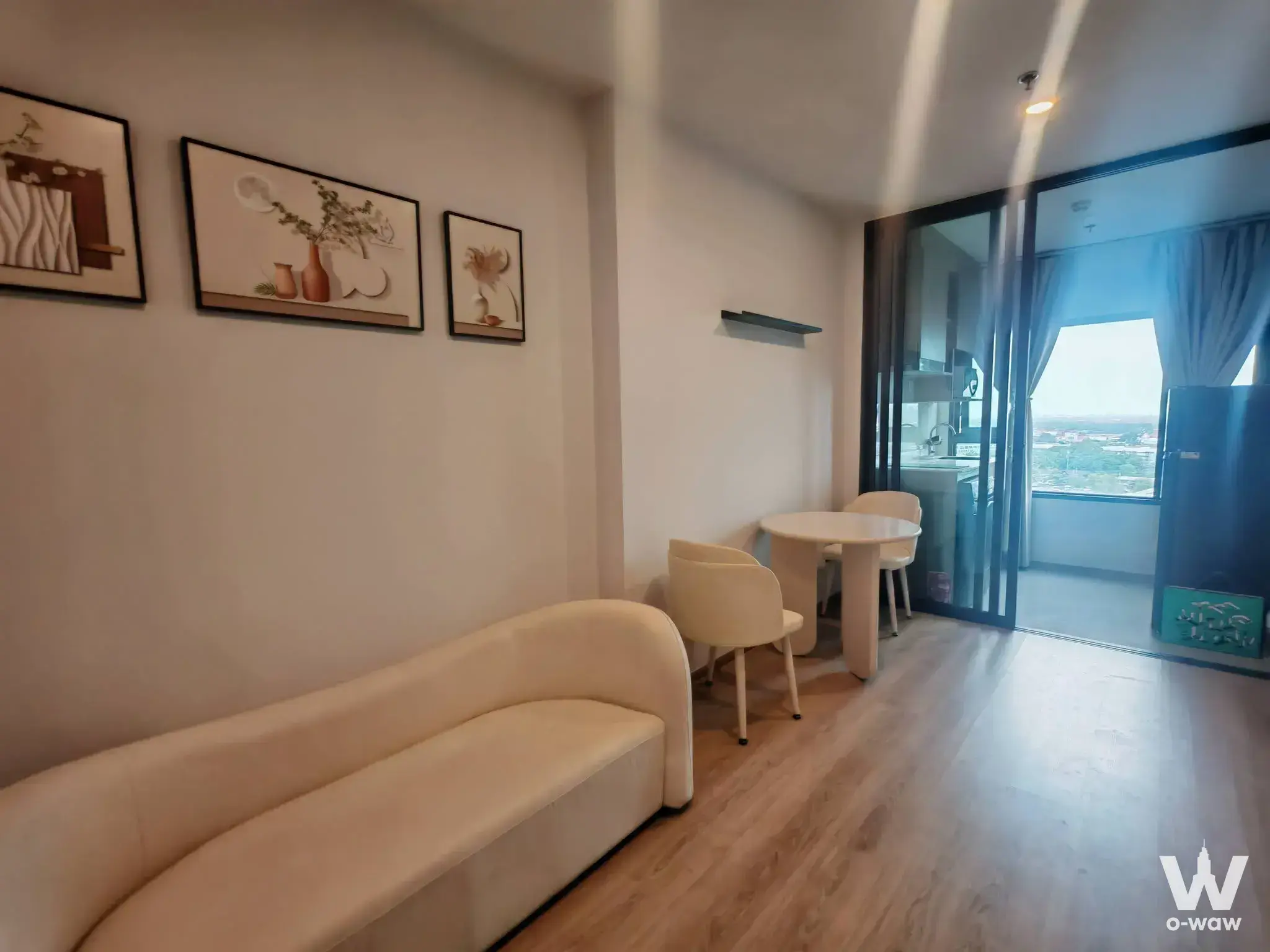 Condo with 1 bedroom for rent at Life Rama 4 - Asoke — photo 1 of 3