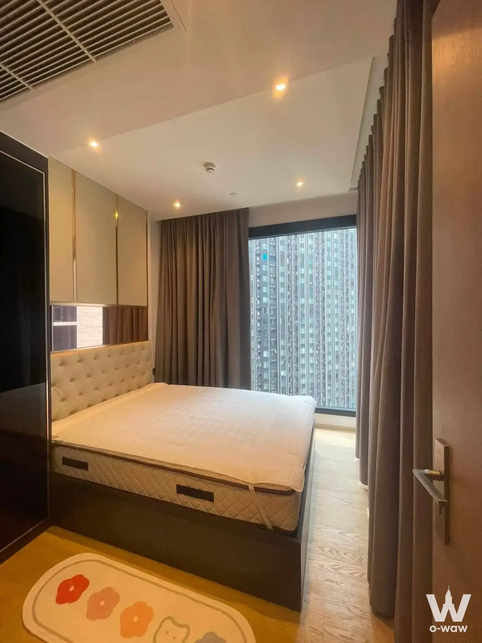 Condo with 1 bedroom for rent at ASHTON Asoke - Rama 9 — photo 3 of 4