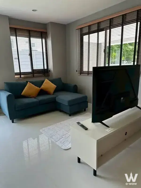 Townhouse with 3 bedrooms for rent at Nirvana DEFINE Krungthep Kreetha | เนอวานา ดีฟายน์ กรุงเทพกรีฑา — photo 2 of 5