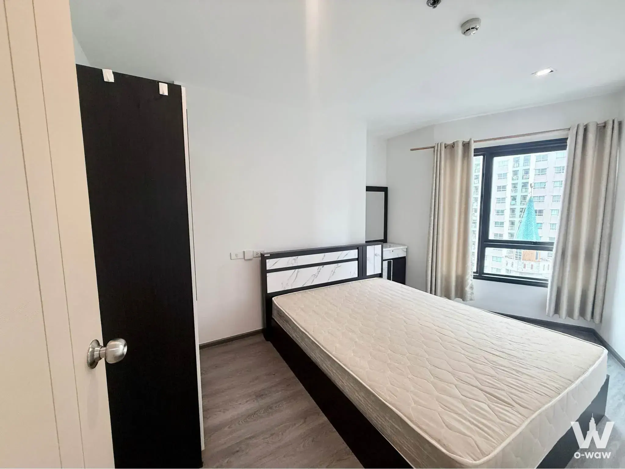 Condo with 1 bedroom for rent at Rich Park Triple Station — photo 8 of 8