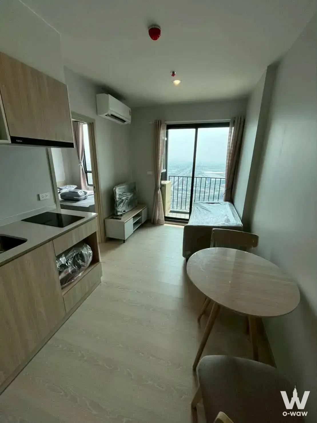 Condo with 1 bedroom for rent at Nue Mega Plus Bangna — photo 2 of 5