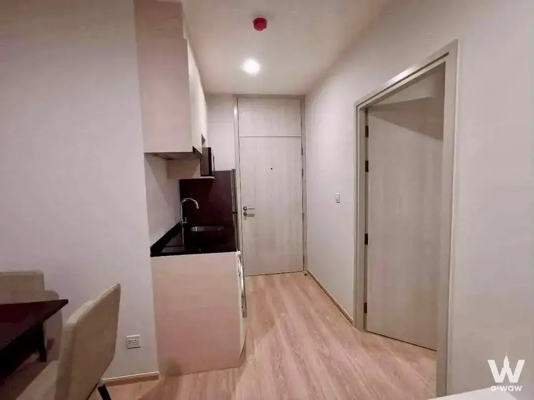 Condo with 1 bedroom for rent at Noble Revolve Ratchada 2 — photo 2 of 5