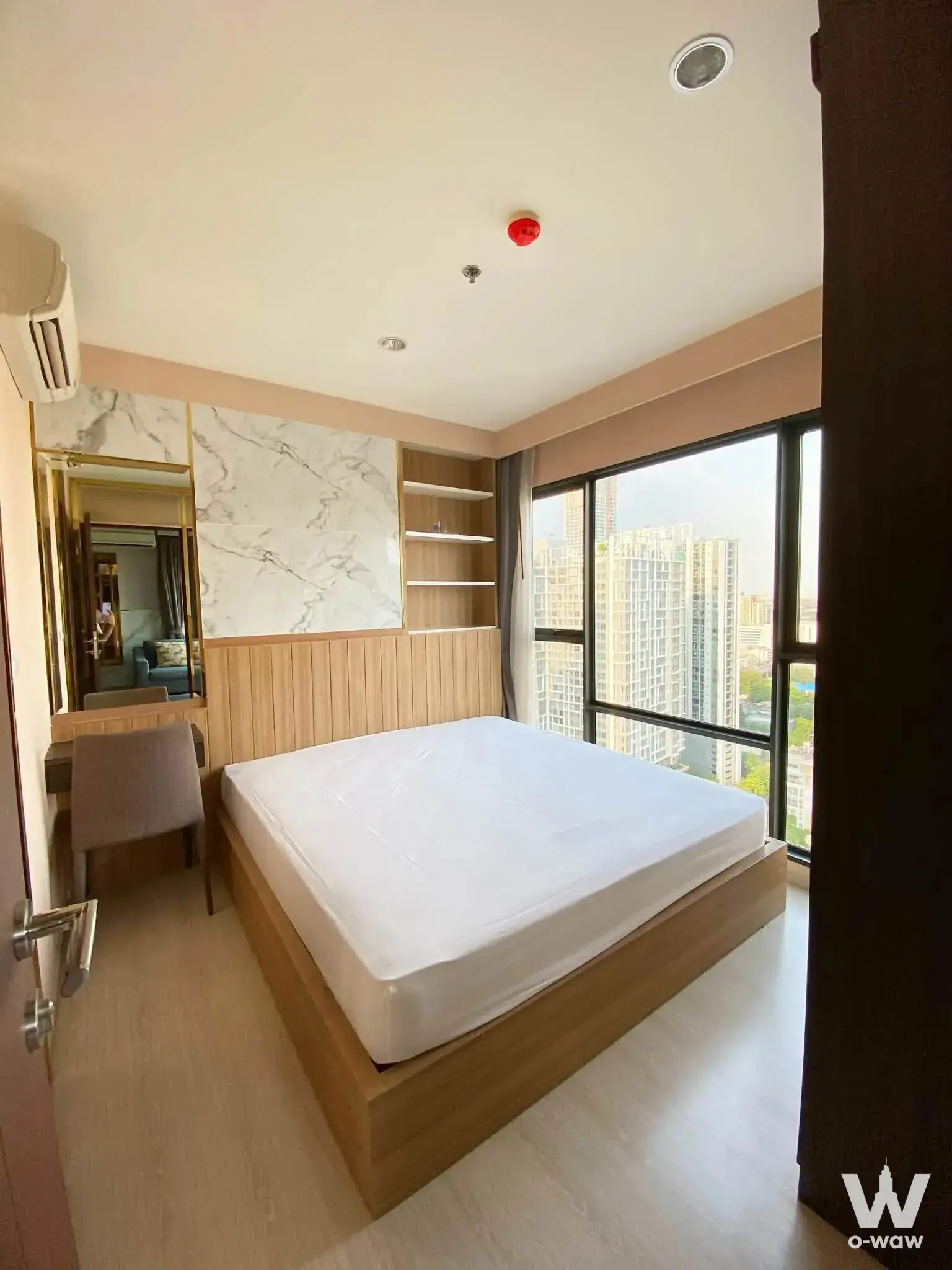 Condo with 2 bedrooms for rent at RHYTHM Asoke 2 — photo 4 of 5