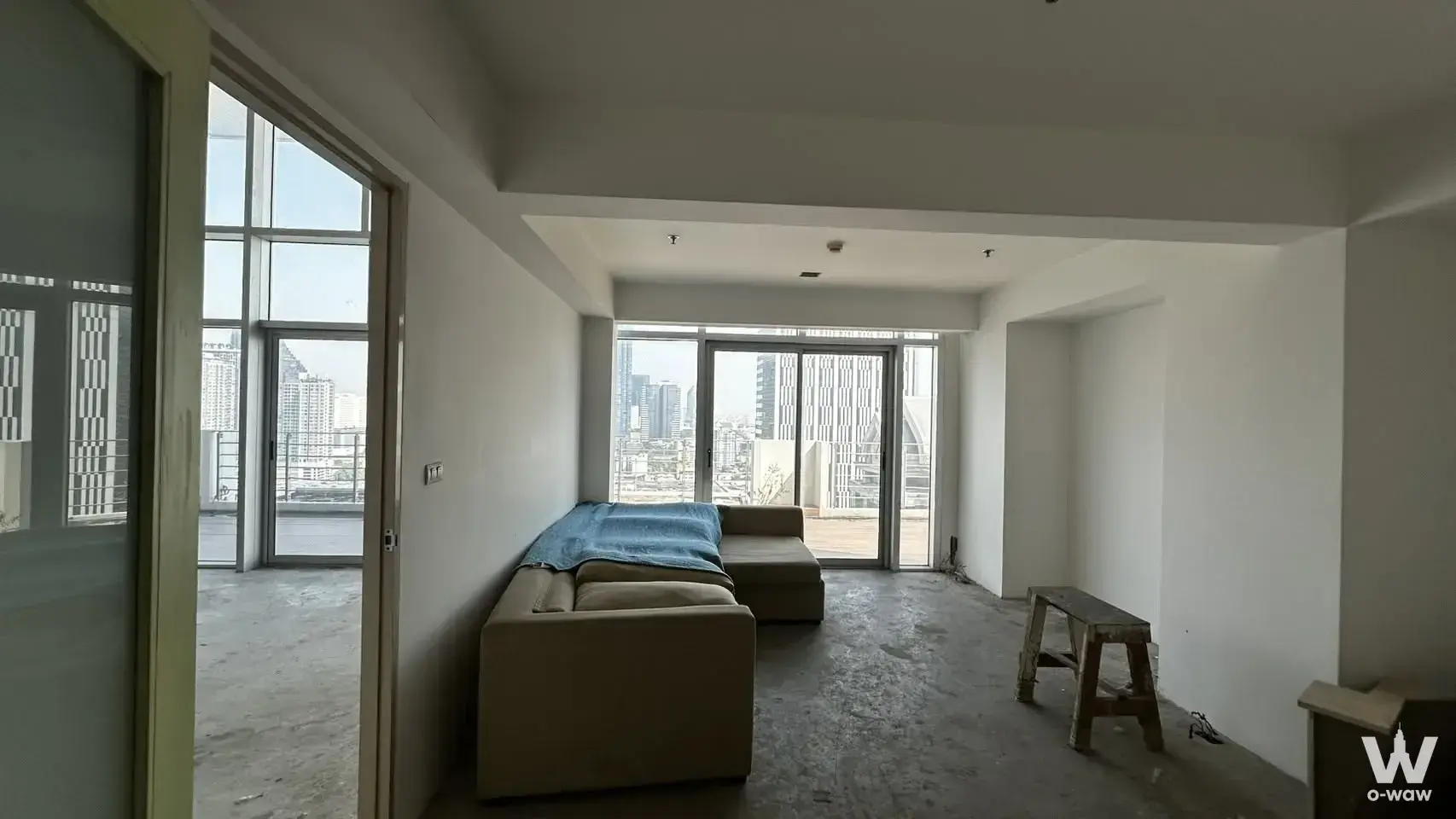 Condo with 2 bedrooms for sale at My Resort Bangkok — photo 5 of 5