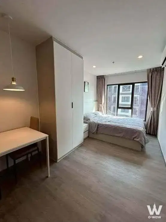 Condo with 1 bedroom for rent at Regent Home Wutthakat — photo 2 of 4