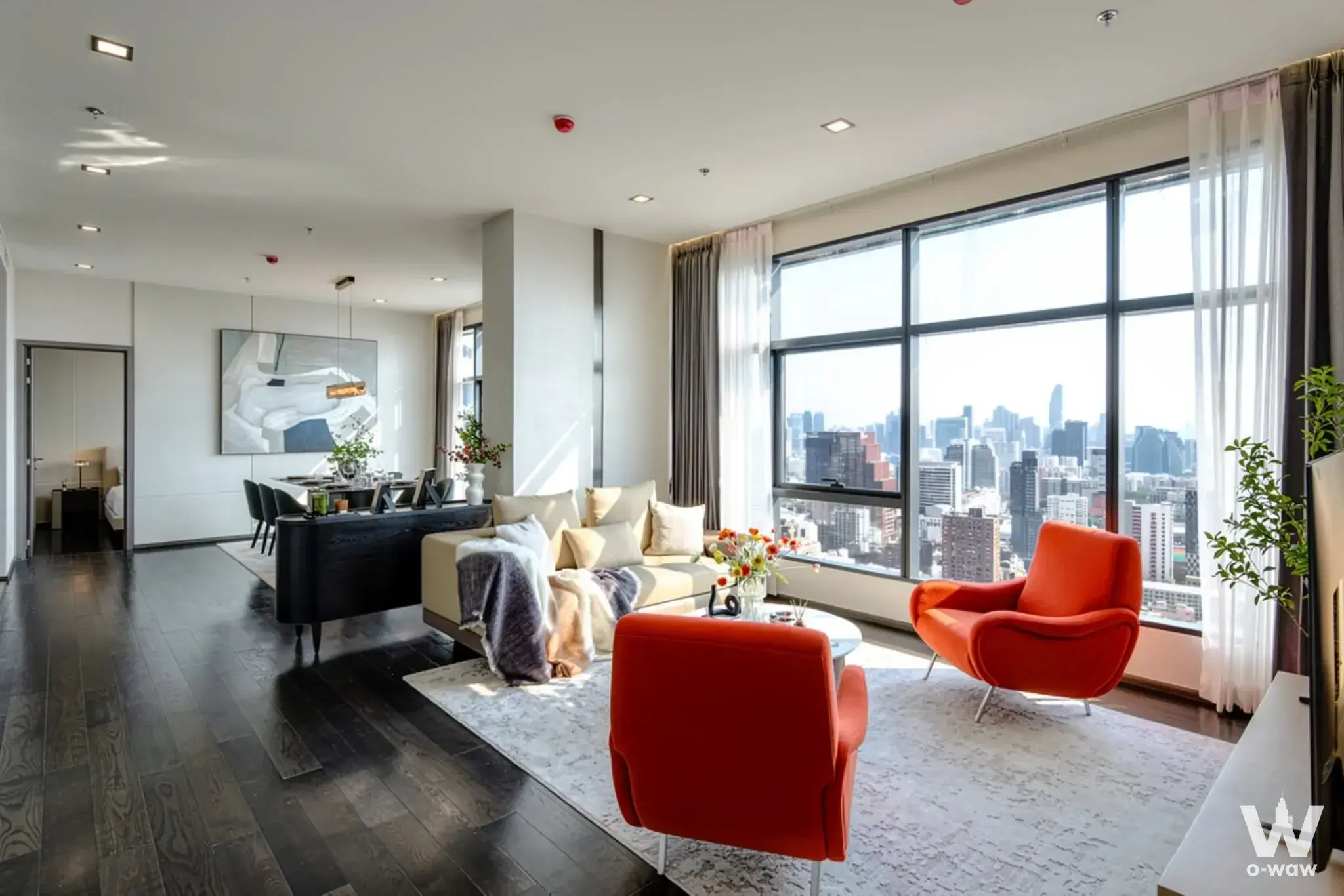 Condo with 3 bedrooms for sale at CONNER Ratchathewi — photo 1 of 5