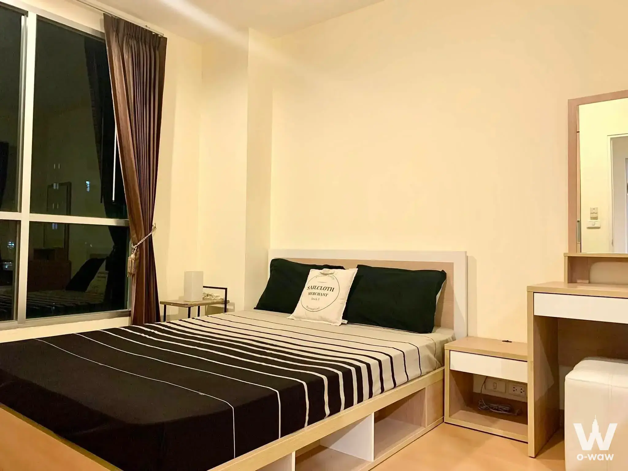 Condo with 1 bedroom for rent at Life Sukhumvit 62 — photo 2 of 4