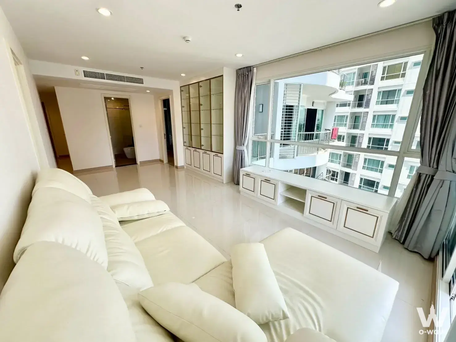 Condo with 2 bedrooms for rent at Supalai Riva Grande Rama 3 — photo 3 of 4